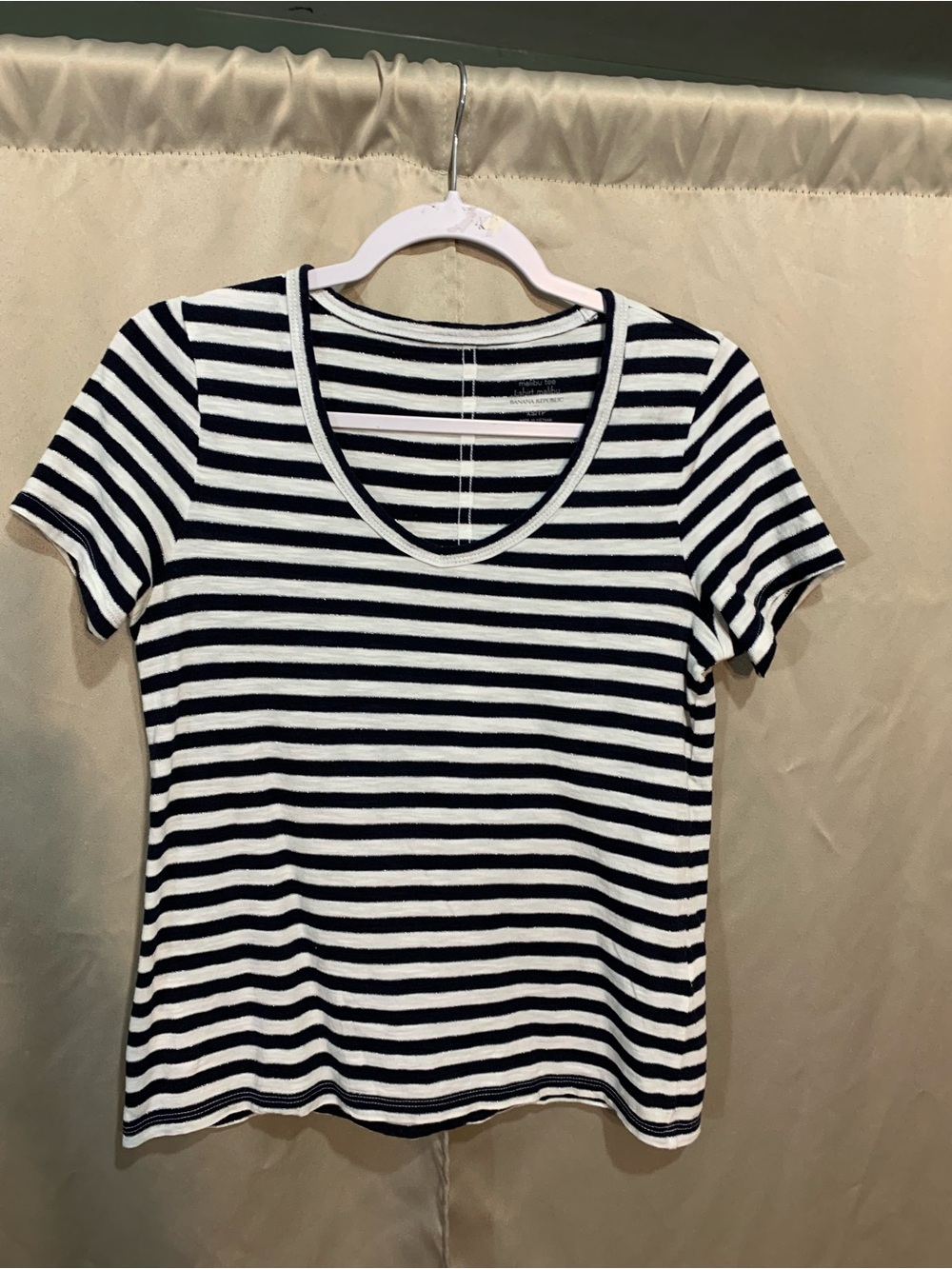 Banana Republic Black & White Striped Short-Sleeve Scoop Neck Tee 135/4
